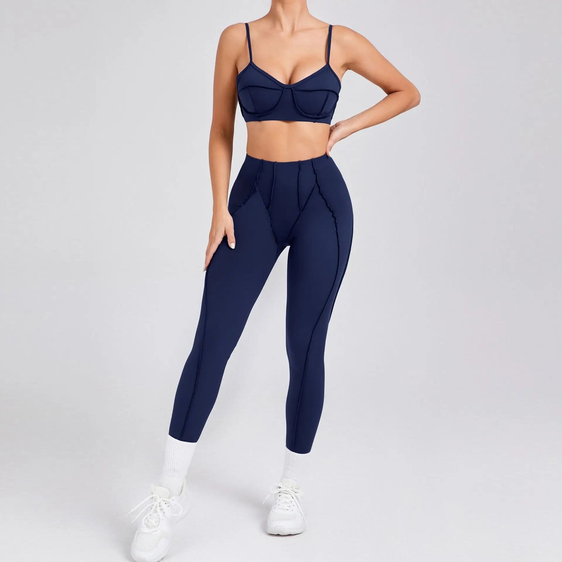 Combinaison avec brassière