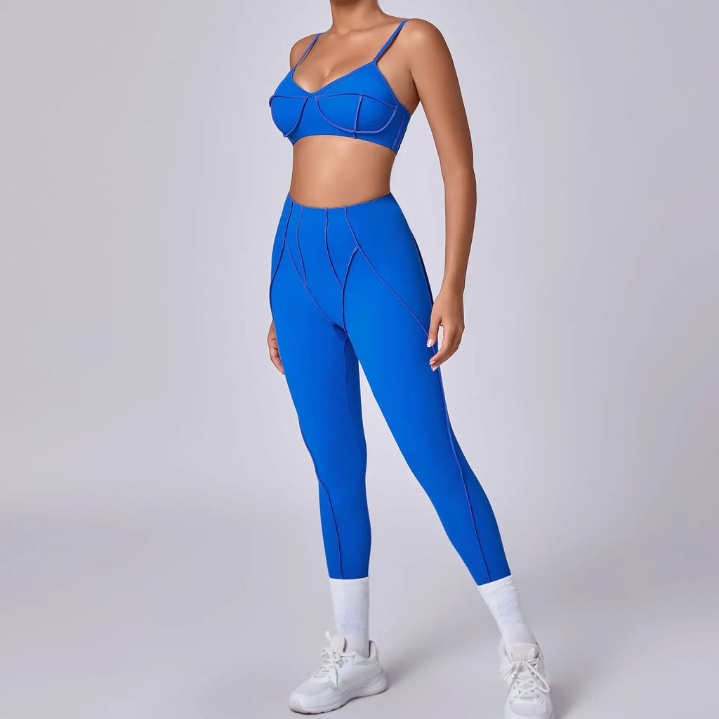 Combinaison avec brassière
